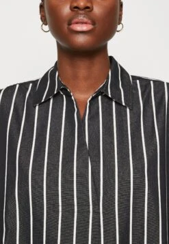 Herrlicher Claudine Dress Stripe - Jurk - Black -Only Mode Winkel 2a27cd6f79524ca784aea22aa417f3ac