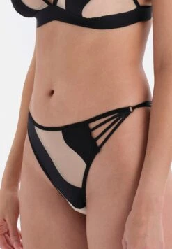 Bride - String - Black 9 Bride - String - Black -Only Mode Winkel 2a6985b7e2644d22a2fc5aae7663d782