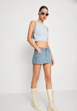 WEEKDAY Calabasas Skirt - Minirok - Novel Blue 9 WEEKDAY Calabasas Skirt - Minirok - Novel Blue -Only Mode Winkel 2ba777d769924e8d9955777fe7051166