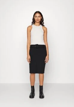 Guess Disis Skirt - Kokerrok - Jet Black -Only Mode Winkel 2c614fe3720449bc89920781425743d4