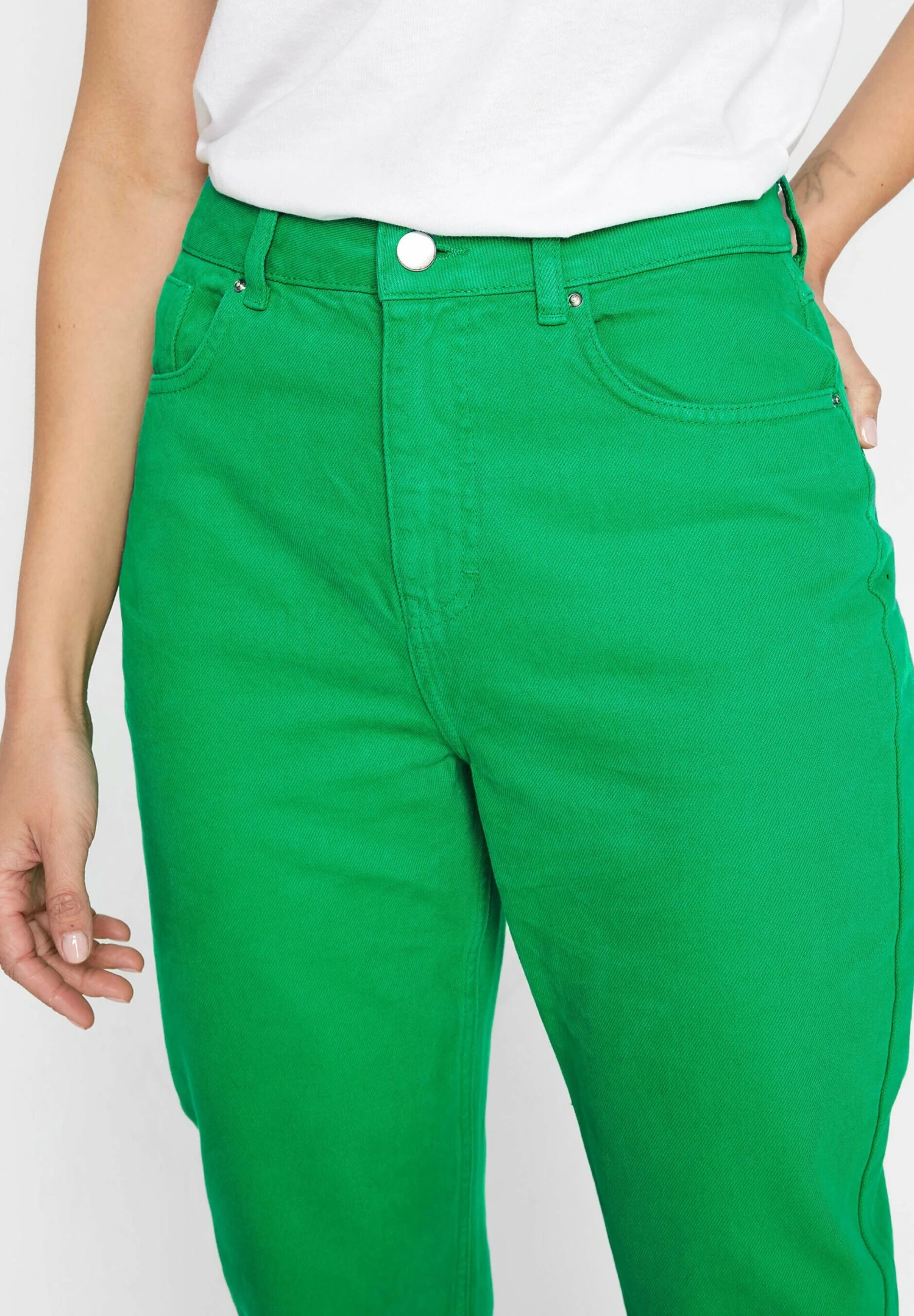 Mom- Slim Fit Jeans - Green 1 Mom- Slim Fit Jeans - Green