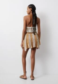 PULL & BEAR Asymmetric - Plooirok - Ochre -Only Mode Winkel 2cdcb1e26c3f41adb68606aec0e210ba