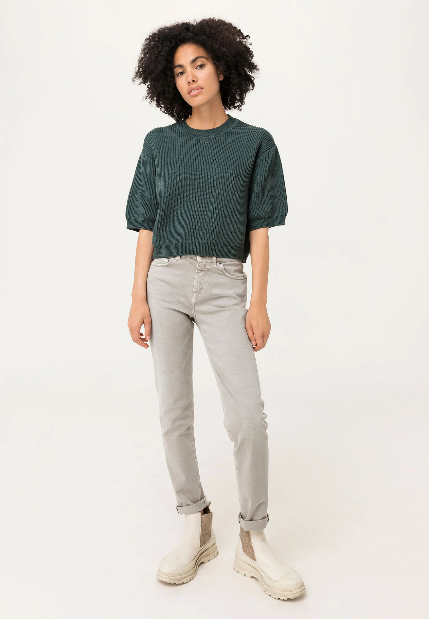 High Rise - Slim Fit Jeans - Light Grey Washed 1 High Rise - Slim Fit Jeans - Light Grey Washed