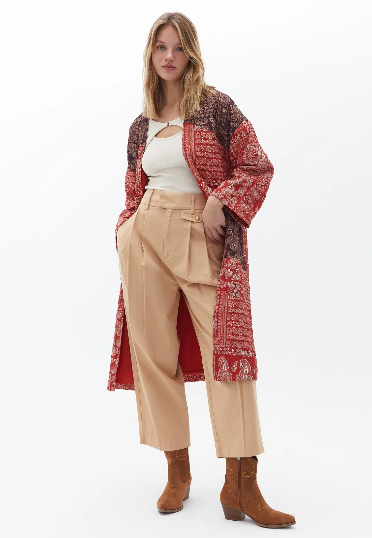 Mit Formgebenden Abnähern - Broek - Latte 4 Mit Formgebenden Abnähern - Broek - Latte - Afbeelding 4