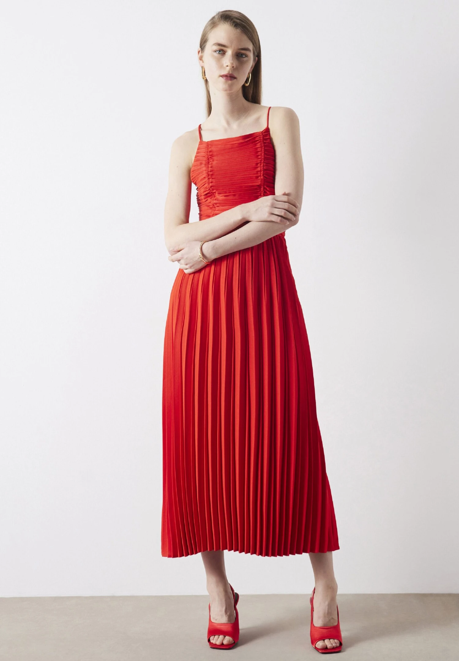 Ipekyol Regular Fit Pleated Strappy - Jurk - Red 3 Ipekyol Regular Fit Pleated Strappy - Jurk - Red - Afbeelding 3