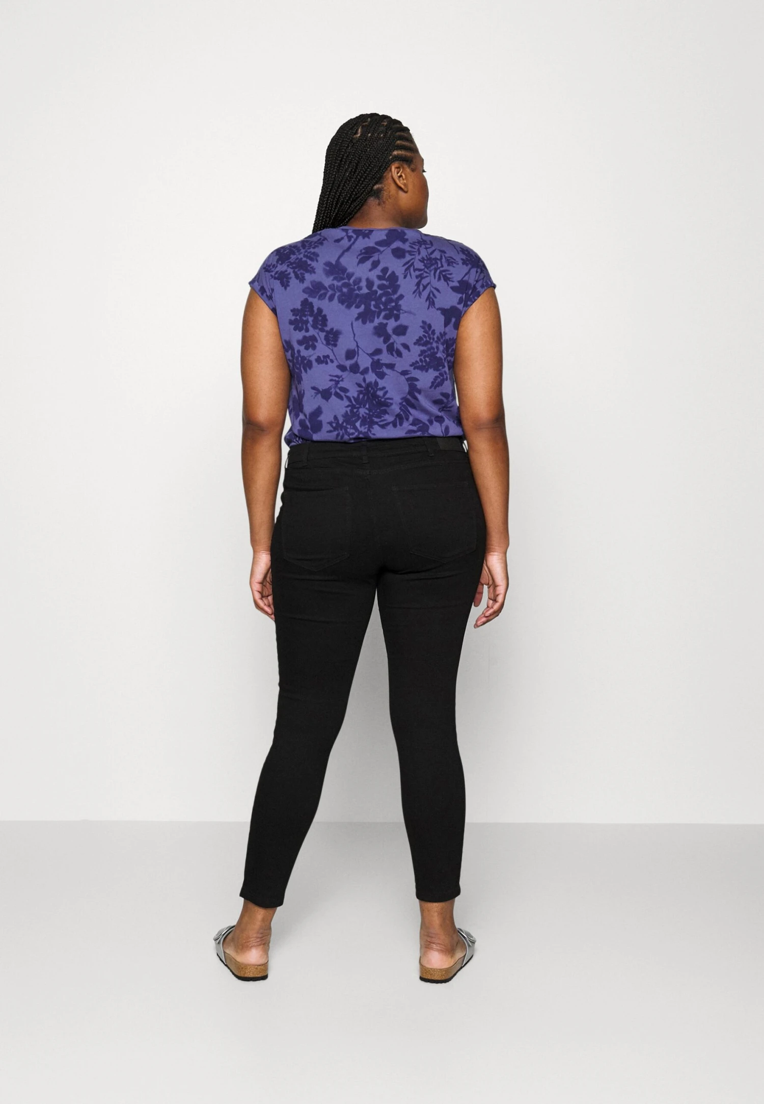 Nmallie Curve - Jeans Skinny Fit - Black 3 Nmallie Curve - Jeans Skinny Fit - Black - Afbeelding 3