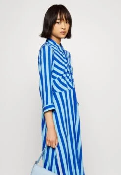 Yassavanna Long Shirt Dress- Maxi-Jurk - Alaskan Blue 9 Yassavanna Long Shirt Dress- Maxi-Jurk - Alaskan Blue -Only Mode Winkel 340b1f817bce456cb4d6c672733f3cc2