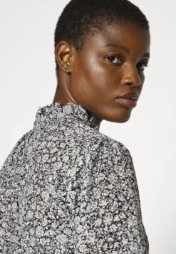 Maje Rilanaise - Jurk - Noir/Blanc -Only Mode Winkel 358694fe0f60485db0bf60c92896ed8d