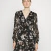 DKNY V Neck Dress With Asymmetric Ruffle Hem - Jurk - Black/Multi