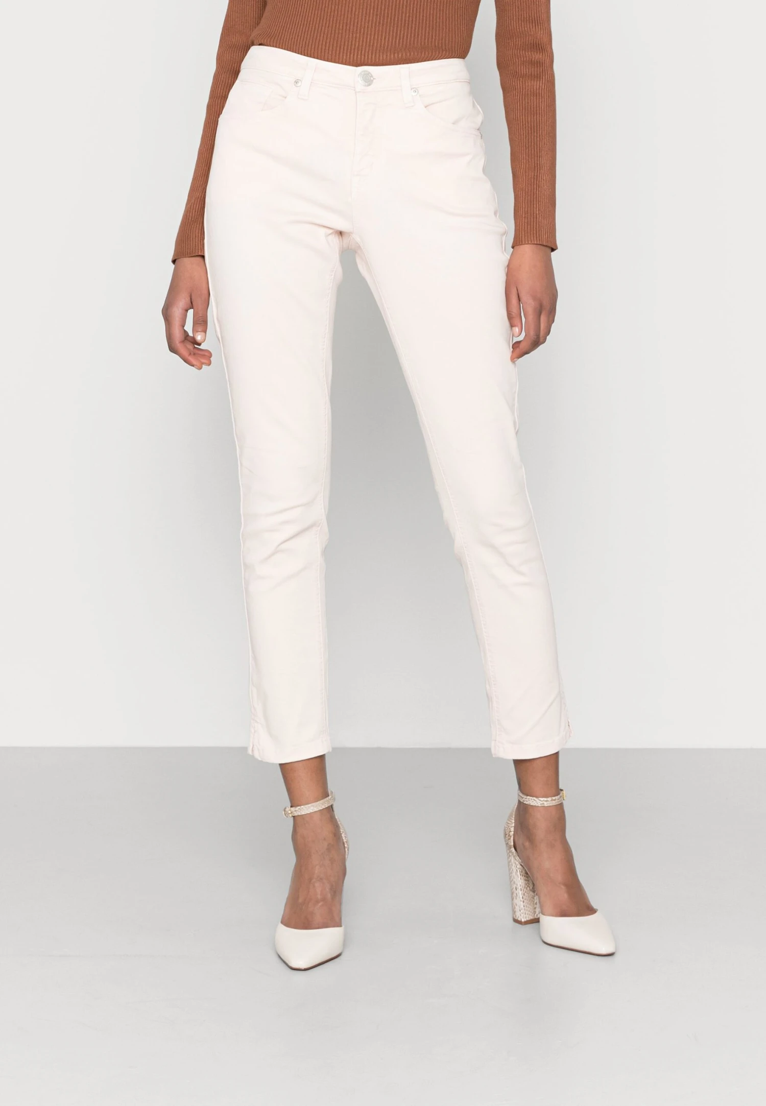 OPUS Elma Detail - Slim Fit Jeans - Powder Blush 1 OPUS Elma Detail - Slim Fit Jeans - Powder Blush