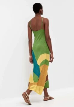 Oysho Shiny Strappy- Gebreide Jurk - Green 14 Oysho Shiny Strappy- Gebreide Jurk - Green -Only Mode Winkel 3b4a167e0d8d4d119d7ef2f523c73997