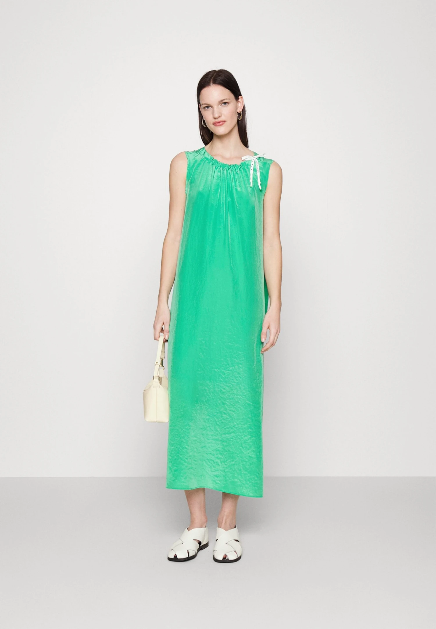 MARC CAIN Jurk - Bright Basil Leaf 2 MARC CAIN Jurk - Bright Basil Leaf - Afbeelding 2