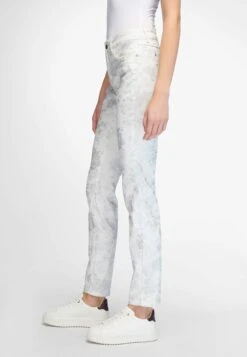 Slim Fit Jeans - Ecru 10 Slim Fit Jeans - Ecru -Only Mode Winkel 3ba2a8d34510425f9ba582ac79f75c35