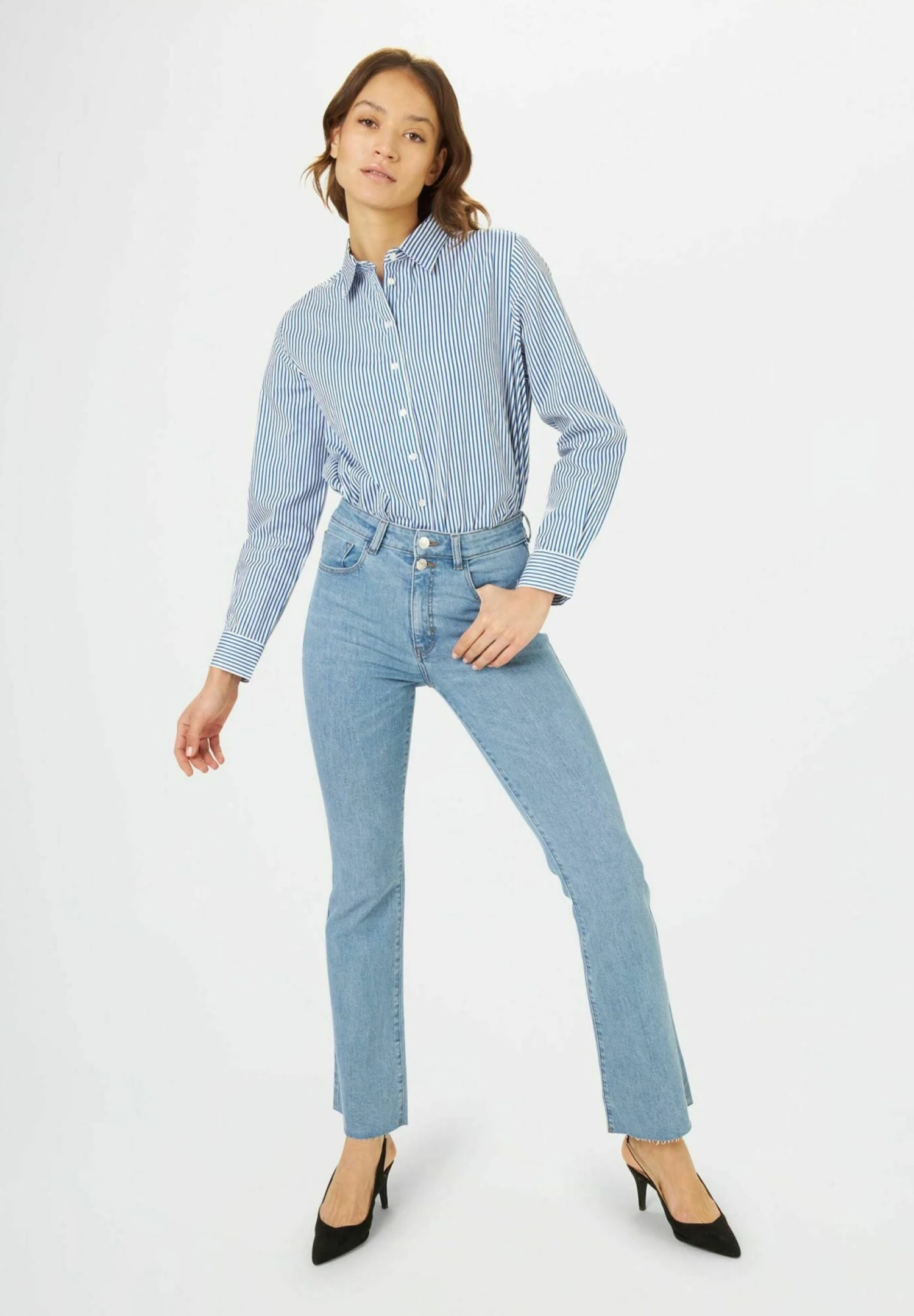 Flared Jeans - Jeans 1 Flared Jeans - Jeans