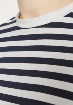 Mamalicious Mlmia Dress - Jerseyjurk - Darkblue/White 11 Mamalicious Mlmia Dress - Jerseyjurk - Darkblue/White -Only Mode Winkel 3bdfaa2a229f4c978d2e15d3412e24cb