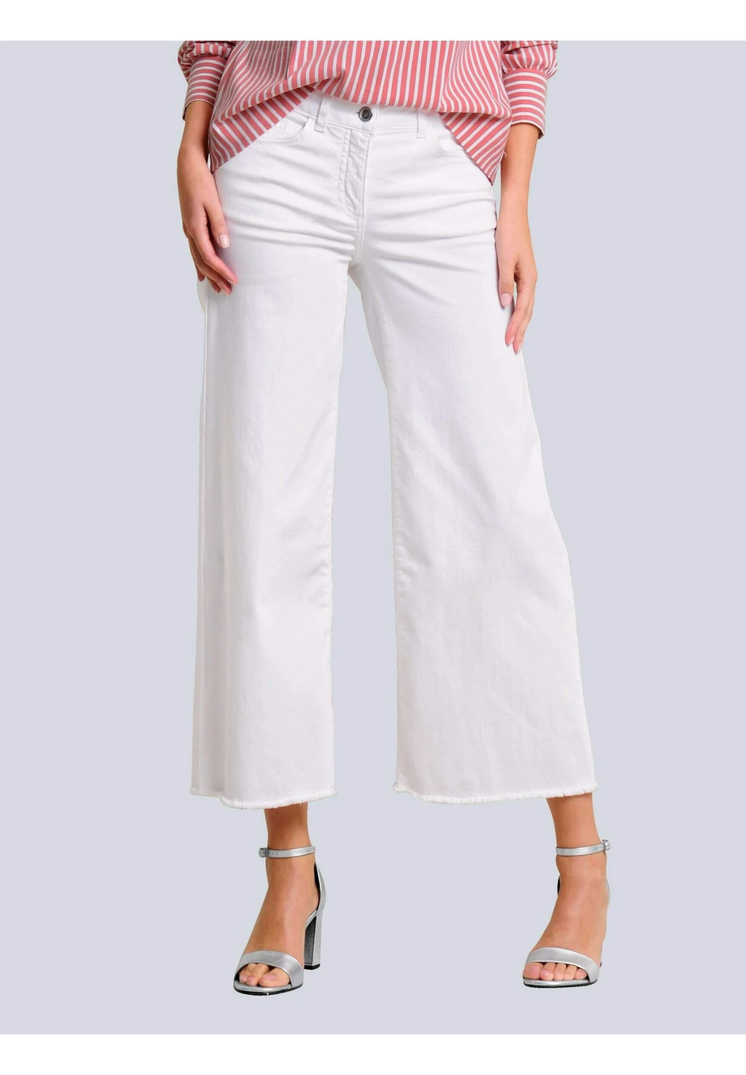 Flared Jeans - Off-White 1 Flared Jeans - Off-White