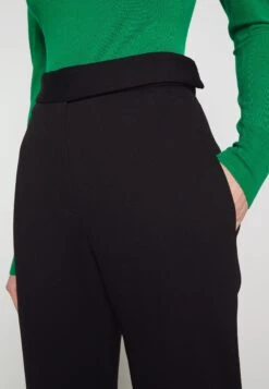 Victoria Beckham High Waisted Trouser - Broek - Black -Only Mode Winkel 3c84763493b34b0a929231815b33bc10