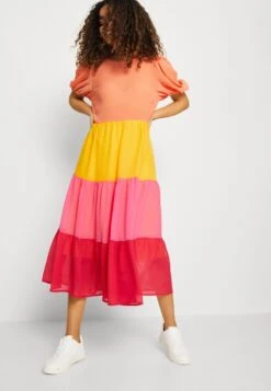 NEVER FULLY DRESSED Tiered Abigail - Jurk - Orange/Pink 9 NEVER FULLY DRESSED Tiered Abigail - Jurk - Orange/Pink -Only Mode Winkel 3d21ca3c090545d08d0fb2c986eef18f