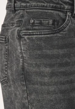 Culotte - Straight Leg Jeans - Schwarz 19 Culotte - Straight Leg Jeans - Schwarz -Only Mode Winkel 3d4f9bfa58bc4c54a40b8b39072f5185