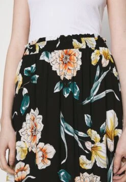 ONLY Onlnova Life Long Skirt- Maxirok - Black Soft Flowers -Only Mode Winkel 3d6b29497f1d41508be12586871812c3