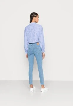 Pieces Pcdelly Noos - Jeans Skinny Fit - Medium Blue Denim 7 Pieces Pcdelly Noos - Jeans Skinny Fit - Medium Blue Denim -Only Mode Winkel 3de1f424e9f64e4db9a9f5f5235a3a7c
