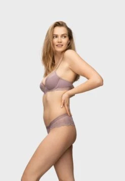 G String Disconnect Luminous Moss - String - Lilac 8 G String Disconnect Luminous Moss - String - Lilac -Only Mode Winkel 3eca8d8e712f4b78ac234d2f610c00f4