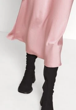 Yaspastella Midi Skirt - A-Lijn Rok - Zephyr -Only Mode Winkel 4033a09b9a894685ba9f6a73371d90ef