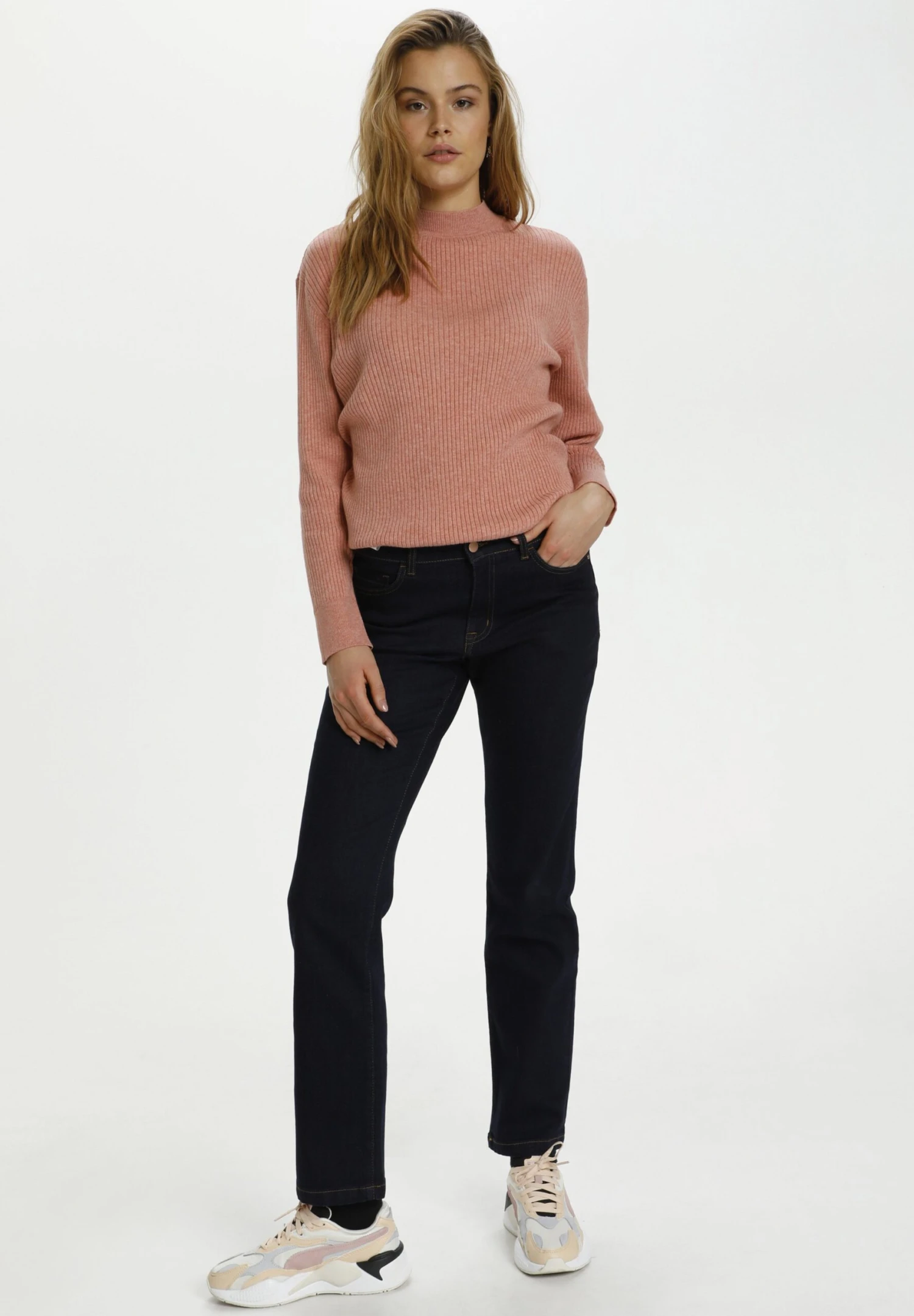 Saint Tropez Mollysz- Flared Jeans - Dark Blue Denim 1 Saint Tropez Mollysz- Flared Jeans - Dark Blue Denim