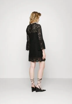 TWINSET Loving Macrame - Cocktailjurk - Nero 10 TWINSET Loving Macrame - Cocktailjurk - Nero -Only Mode Winkel 41a66fdb3ee240d6a6230299ffb1f793