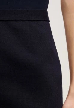 LUISA SPAGNOLI Madrid - Kokerrok - Blue 6 LUISA SPAGNOLI Madrid - Kokerrok - Blue -Only Mode Winkel 41dcc0b552d449e794418d51dd81defe