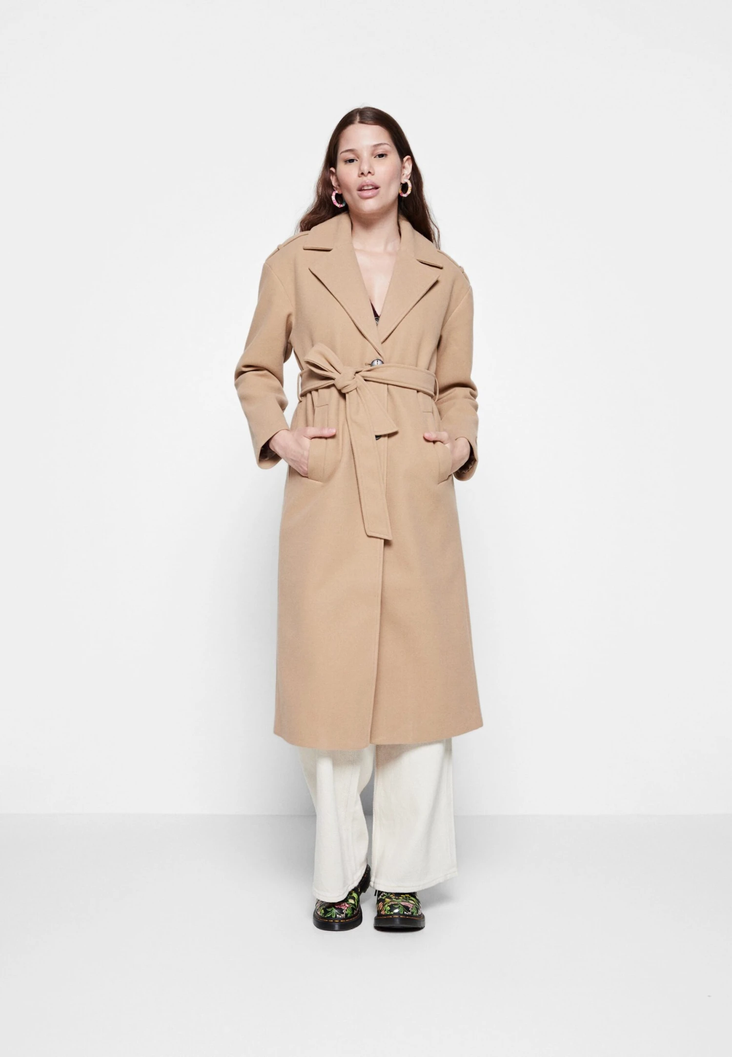 ONLY Onlnewemma Long Coat - Mantel - Beige 1 ONLY Onlnewemma Long Coat - Mantel - Beige