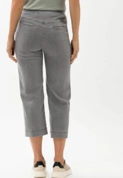 BRAX Style Pam - Straight Leg Jeans - Light Grey -Only Mode Winkel 46ba8117241144319bc12c00df2a01d3