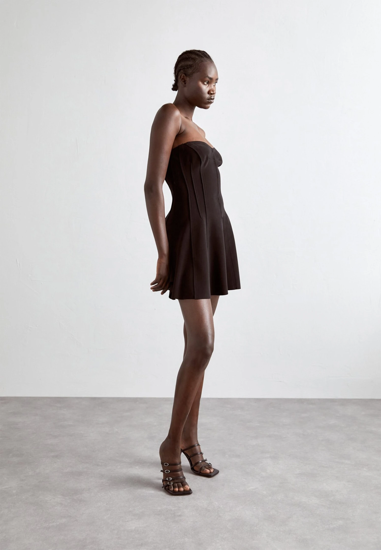 Norma Kamali Strapless Grace Mini Dress - Jerseyjurk - Black 2 Norma Kamali Strapless Grace Mini Dress - Jerseyjurk - Black - Afbeelding 2