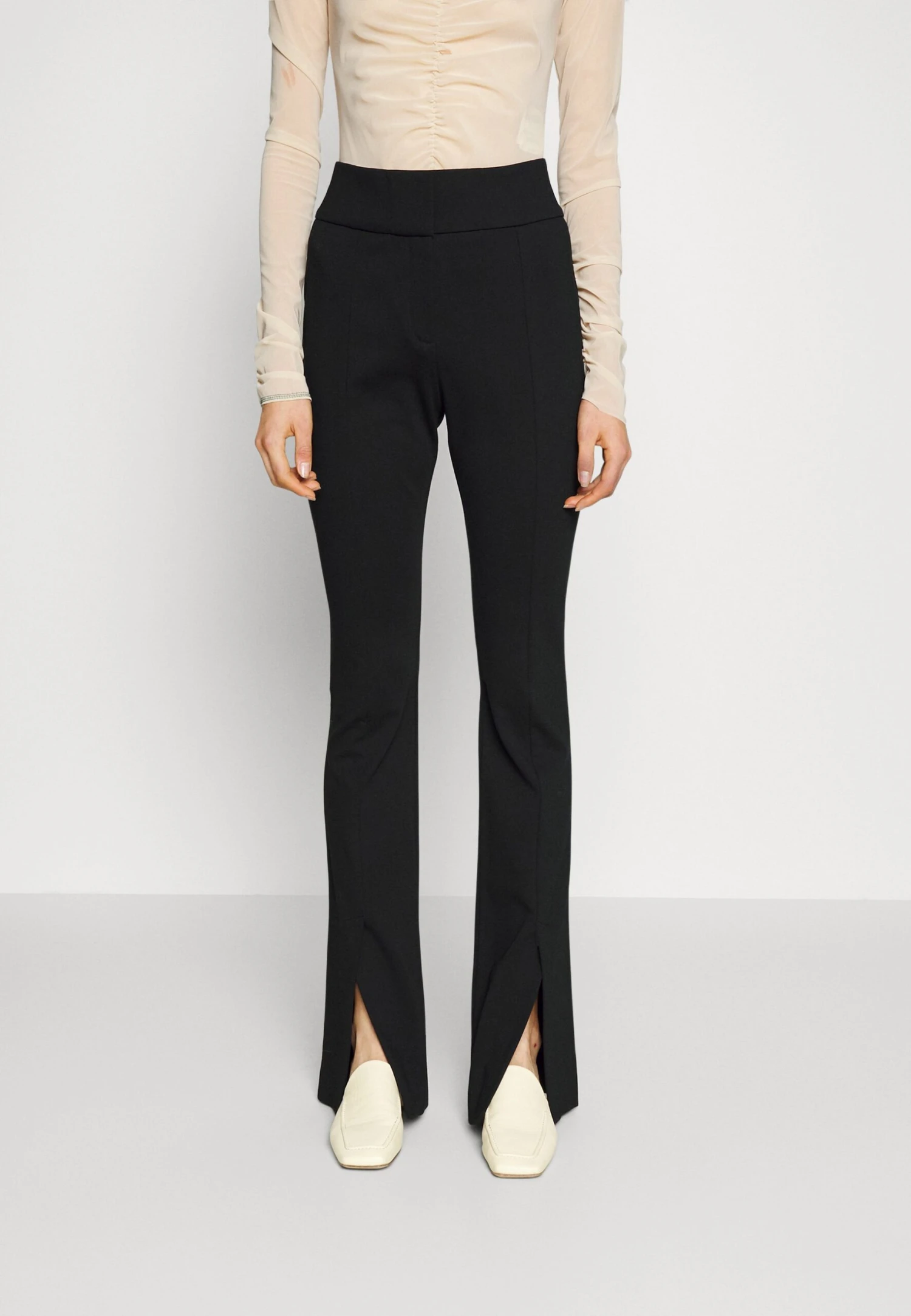 Hugo Haias - Broek - Black 1 Hugo Haias - Broek - Black