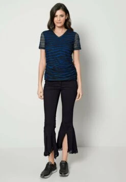 T-Shirt Print - Schwarz Royalblau -Only Mode Winkel 4825bd6cd5b34d55aa7143f3a785ea8a