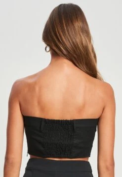 Calli Caroline - Top - Black -Only Mode Winkel 4881f26c754240908c73be9dfa41f597