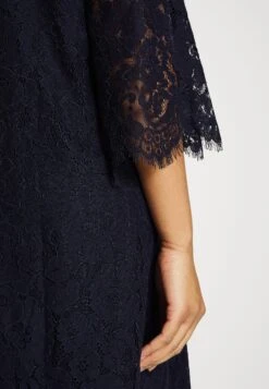 ONLY CARMAKOMA Caradia Knee Dress - Cocktailjurk - Night Sky -Only Mode Winkel 48e6e398bb704b69b81b15b556ab8c64