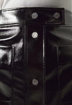 Hugo Ralinara - Minirok - Black 11 Hugo Ralinara - Minirok - Black -Only Mode Winkel 49de95e40f654f898ad3d67301fdbb6b