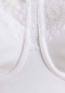 Marks & Spencer Bustier - White 5 Marks & Spencer Bustier - White -Only Mode Winkel 4a4aa41de08c4a48ab5942fa9468a5d3