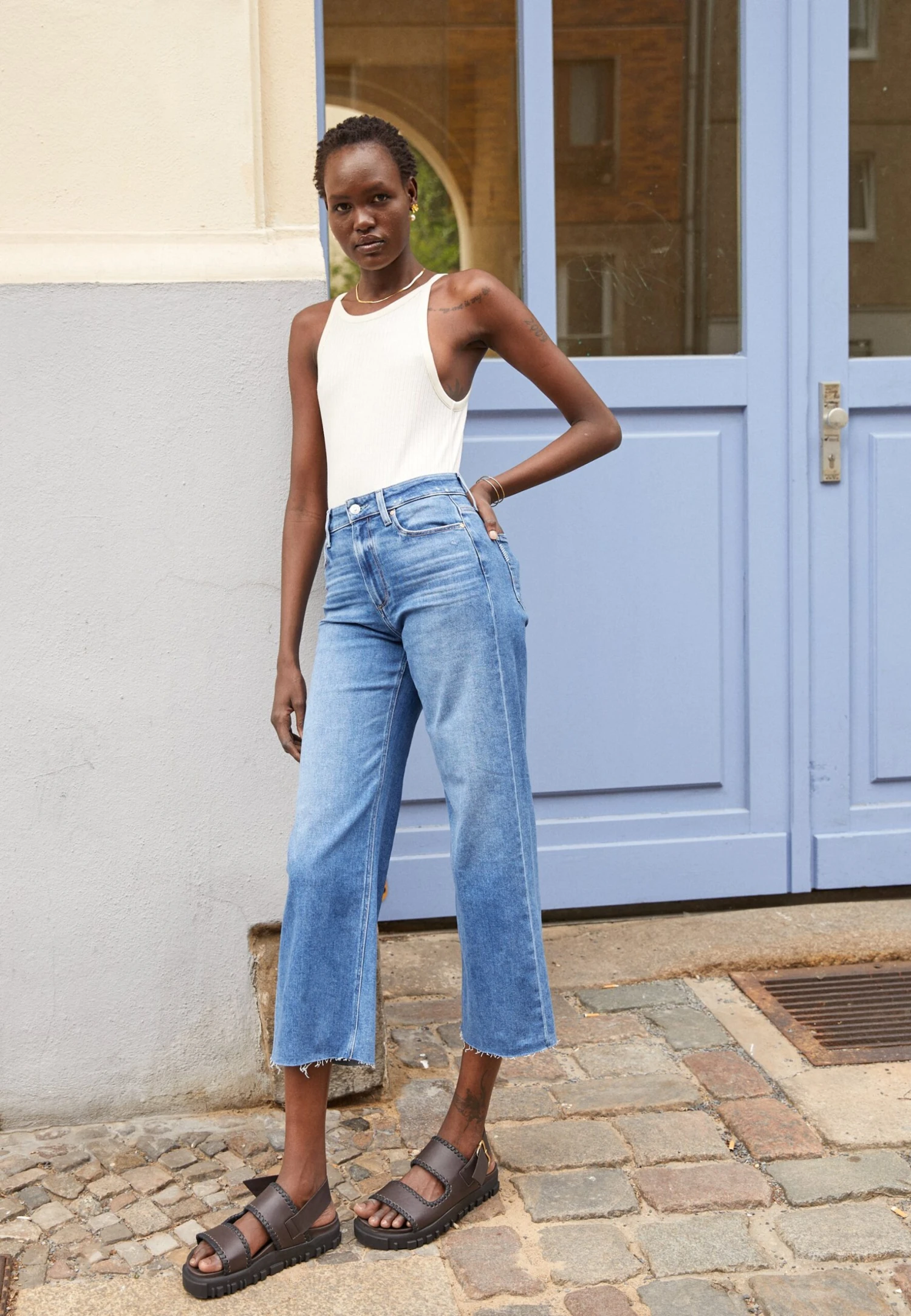 Paige Anessa Raw Hem - Flared Jeans - Blue Denim 1 Paige Anessa Raw Hem - Flared Jeans - Blue Denim