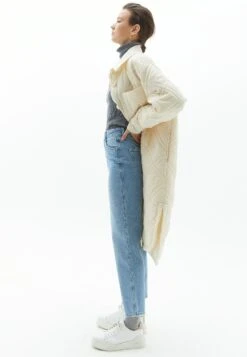 Slim Fit Jeans - Light Denim -Only Mode Winkel 4ab1208d47bb4d0ea8763fe6eda46fe5