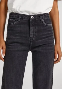 Pepe Jeans Willa - Bootcut Jeans - Denim -Only Mode Winkel 4ac3b474069e4b13afc697ad5fa1a4a4