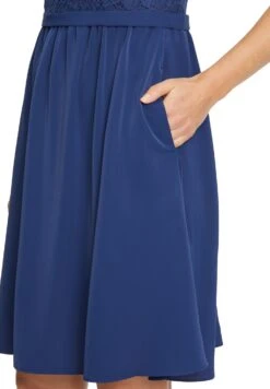 Vera Mont Mit Spitze - Cocktailjurk - Festival Blue 17 Vera Mont Mit Spitze - Cocktailjurk - Festival Blue -Only Mode Winkel 4d11f36b0dc6491e9bc747c05a85c117