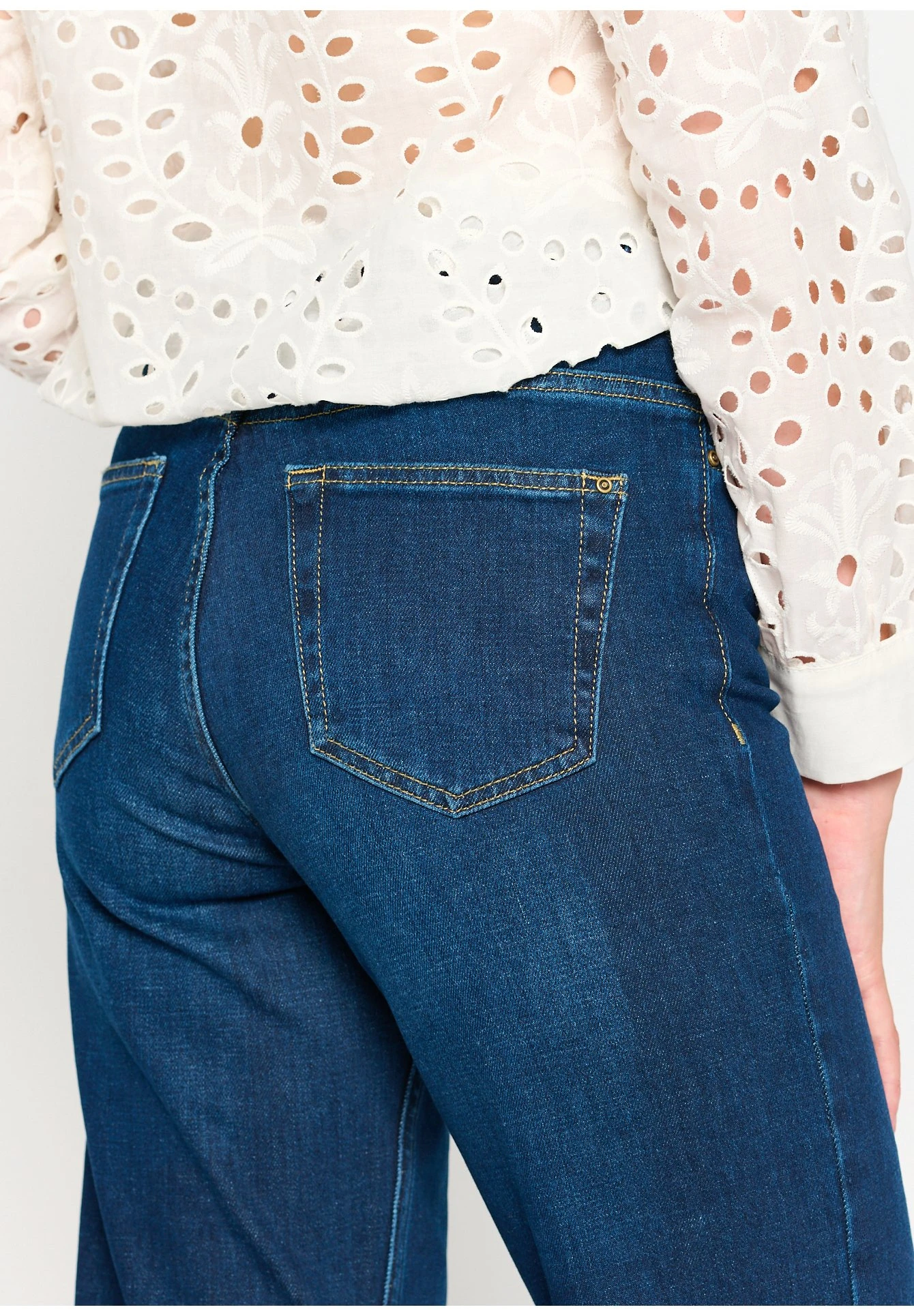 LOLALIZA Flared Jeans - Dark Blue 4 LOLALIZA Flared Jeans - Dark Blue - Afbeelding 4