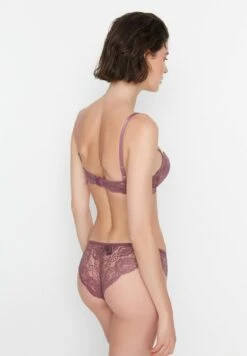 Trendyol Set - Beugel Bh - Pink -Only Mode Winkel 4ea9ca56aac04f83951870d023ec8986