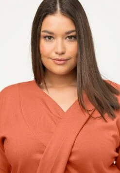 Ulla Popken Longsleeve - Koralle 8 Ulla Popken Longsleeve - Koralle -Only Mode Winkel 4f7c273aec2c4cbeab91a9767e4ff2a4