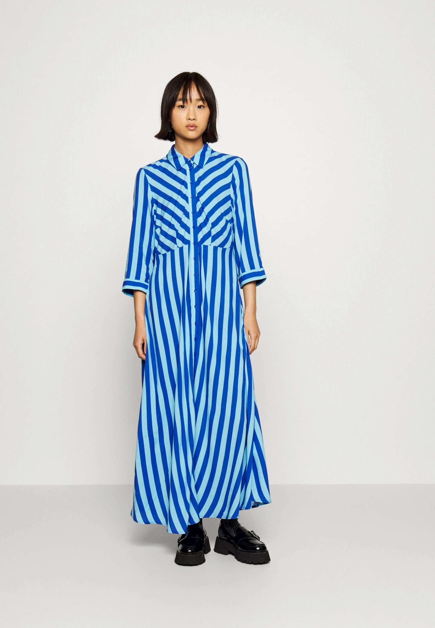 Yassavanna Long Shirt Dress- Maxi-Jurk - Alaskan Blue 1 Yassavanna Long Shirt Dress- Maxi-Jurk - Alaskan Blue