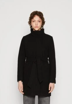 Vila Viloulou Short - Mantel - Black