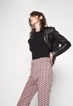 Hugo Haflare - Broek - Pink -Only Mode Winkel 52aa51f9f69d498ea71289ce16ab2b14