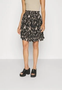 Vicaia Loa Skirt - A-Lijn Rok - Black -Only Mode Winkel 5508c634d5da4e3c935a3ebdc9f3998b